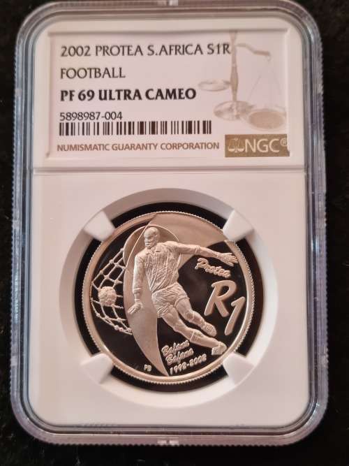 2002 PROTEA SILVER R1 -FOOTBALL- NGC GRADED PF69 ULTRA CAMEO