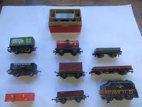 Triang and TTR Assorted Wagons x 10