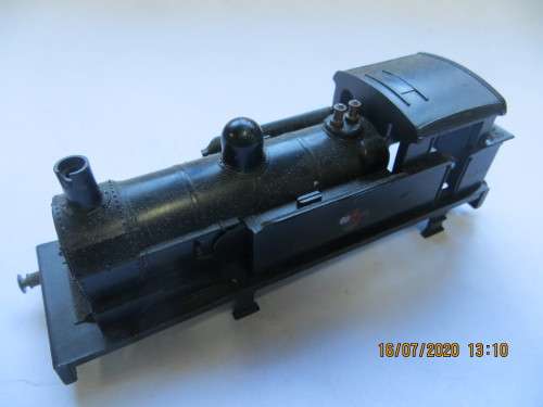 Hornby Dublo Engine Bodies for painting x 4