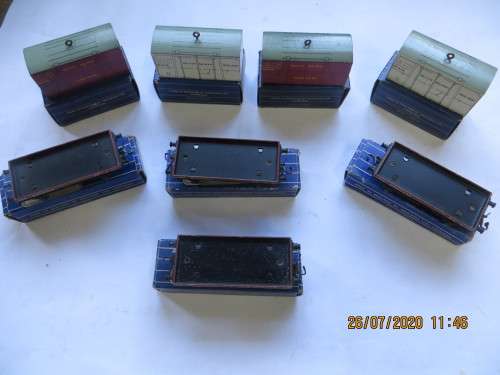 Hornby Dublo 4 x Low-sided Wagons & Containers all Boxed