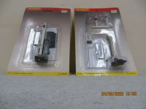 Hornby Signals - Manual, unused x 2