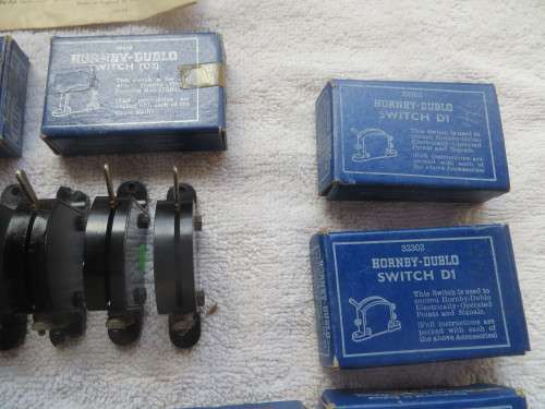 Hornby Dublo Assorted Switches x 22