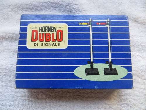 Hornby Dublo Boxed Signals x 4 (Collectors Items)