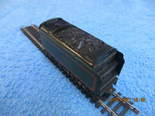 Hornby Dublo BR 8 wheel Tender - 2 rail