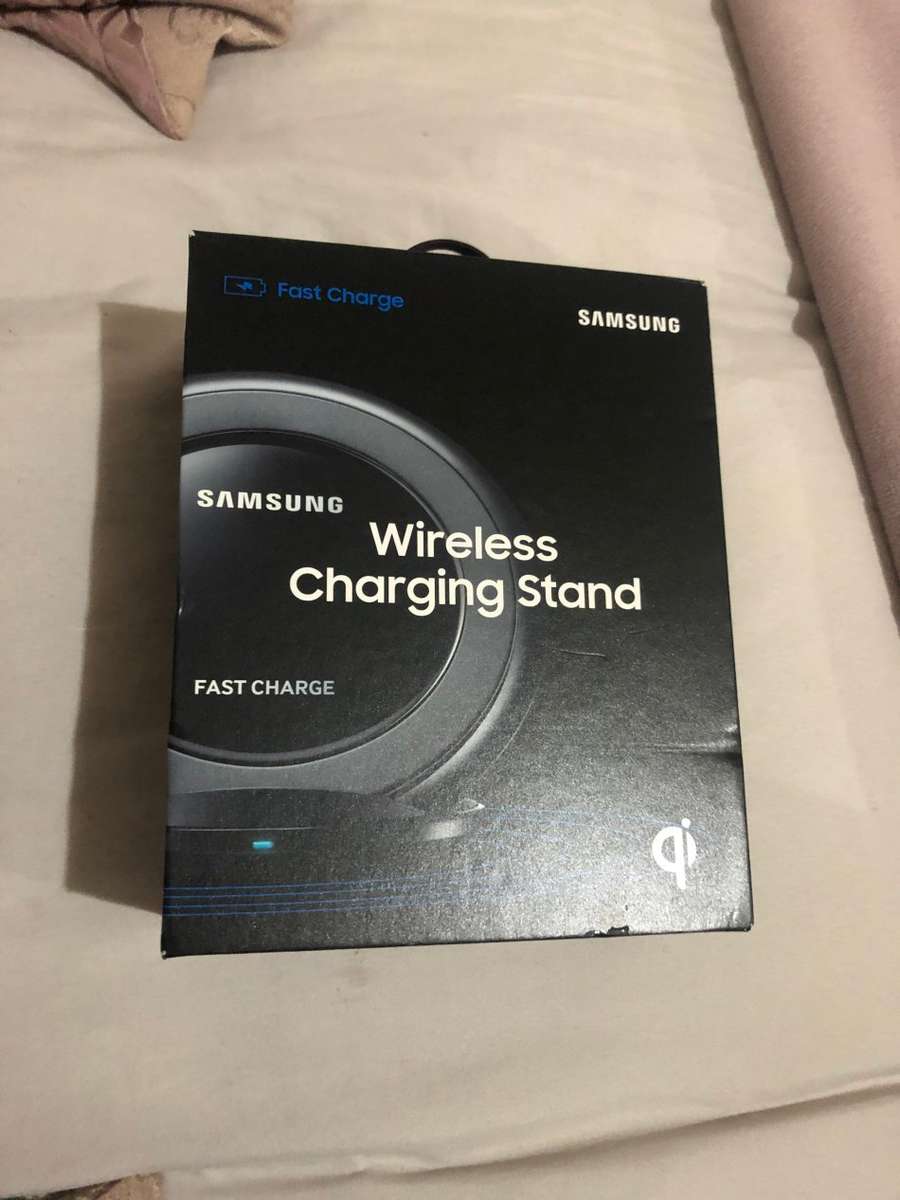 Samsung Wireless Charging stand - Fast Charger