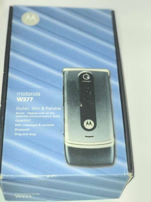 Retro flip Phone - Motorola w377