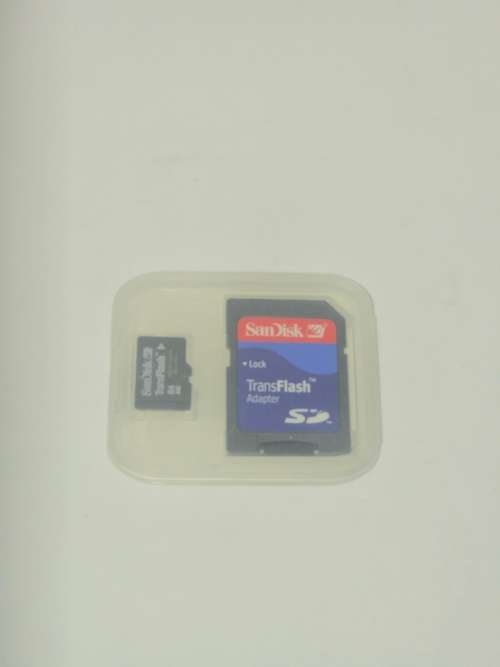 Retro Feature Phone -Motorola C380 + Bluetooth Headset + Micro SD Card