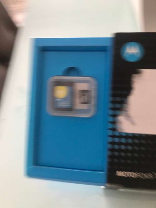 Retro Slide phone - Motorola Rokr Duo + Memory Card