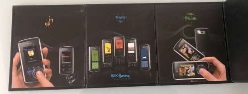 Collectors - LG KF600 - Retro Dual Screen Slide Phone