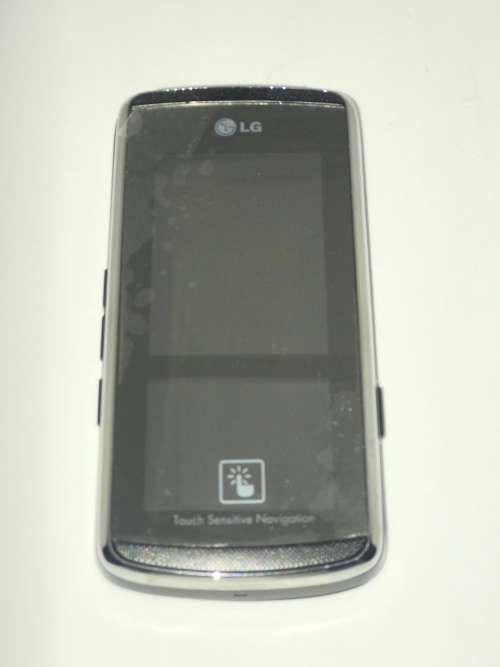 Collectors - LG KF600 - Retro Dual Screen Slide Phone