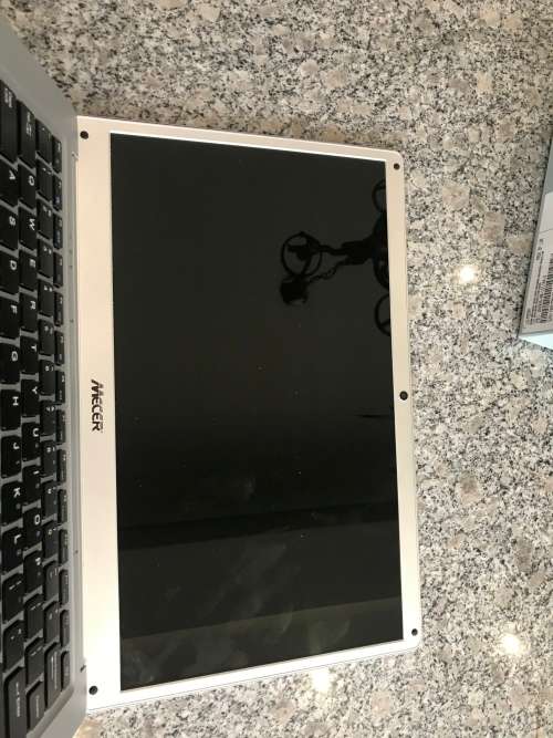 Mecer Laptop - Spares repairs