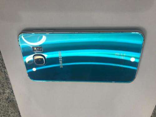 Samsung S6 32 GB + Free genuine Samsung cover
