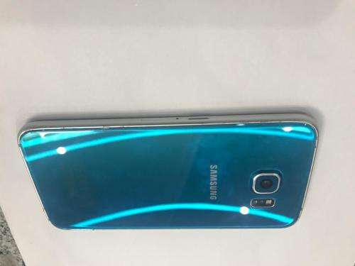 Samsung S6 32 GB + Free genuine Samsung cover