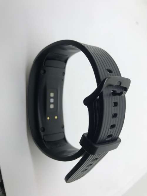 Warehouse clearance !! Samsung Gear fit 2 Pro - large