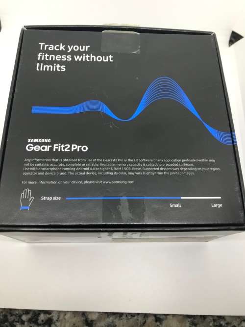 Warehouse clearance !! Samsung Gear fit 2 Pro - large