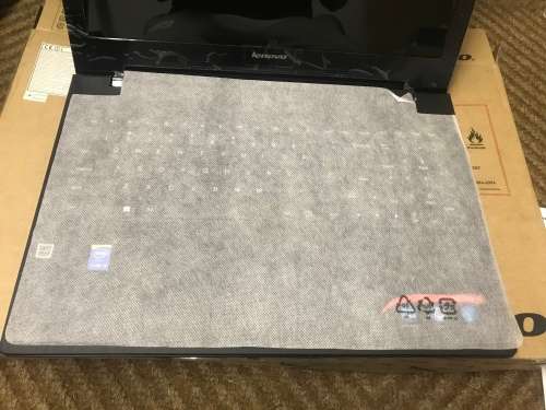 DEMO !!! Lenovo - 80E5 - Core i3 , 4GB RAM , 1 TB HDD , 15.6 ''