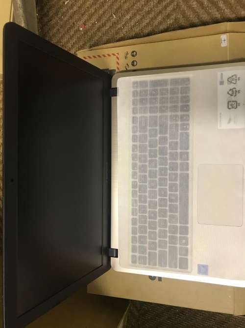 ASUS X540M - Intel N4000 , 4 GB RAM , 500 GB , 15.6" HD Display