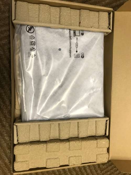 Acer Aspire E - 15.6 " , Intel Celeron , 15.6 '' HD, 4 GB DDR 3 , 500 GB HDD