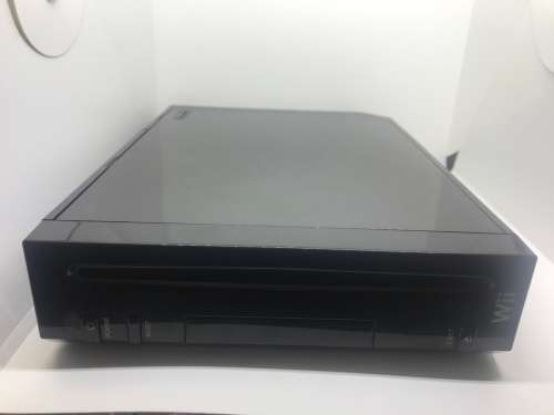 Nintendo Wii Bundle + 7 Games