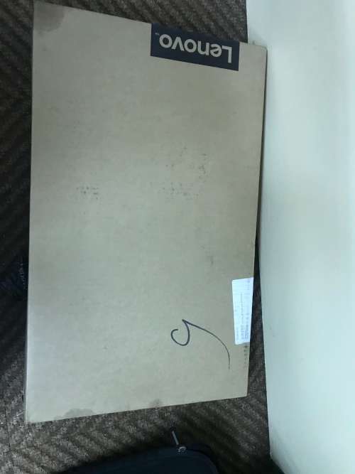 Lenovo ideapad 110 - Intel celeron N3060, 4GB RAM , 500 GB HDD, 15,6" HD Display