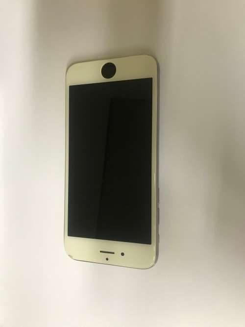 IPhone 6 16 GB + LuMee Light up selfie case !!!!