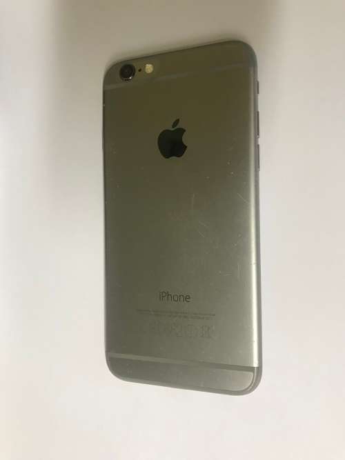 IPhone 6 16 GB + LuMee Light up selfie case !!!!