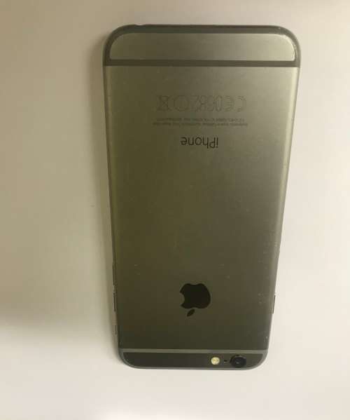 IPhone 6 16 GB + LuMee Light up selfie case !!!!