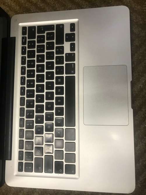 Monster Spec !!! MacBook Pro 13 Inch Core i5 , 12 GB RAM , 500 GB Storage