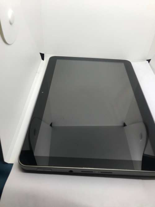 Samsung Tablet 10" P7100