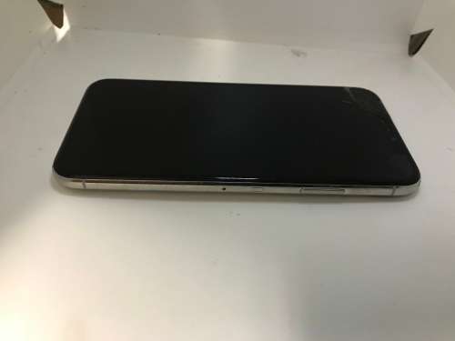 Iphone X 64 GB - Cracked LCD + Back Glass