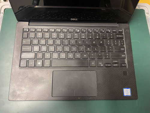 Monster Spec !!! DELL XPS 13 9360 Core i7 , 16 GB RAM , 1TB SSD , Touch Screen