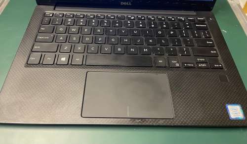 Monster Spec !!! DELL XPS 13 9360 Core i7 , 16 GB RAM , 1TB SSD , Touch Screen