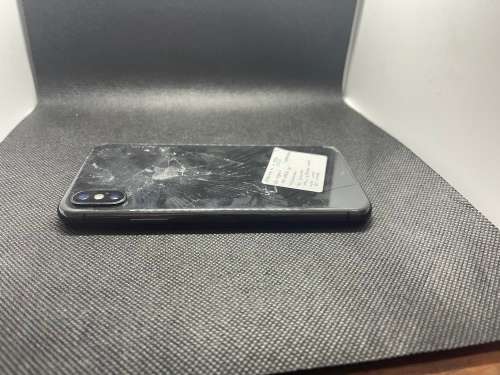 Warehouse Clearance : IPhone X 256 GB - CRACKED BACK GLASS