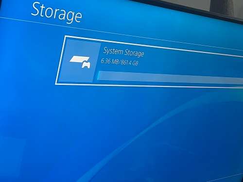 Sony PlayStation 4 Gaming Bundle 1 TB