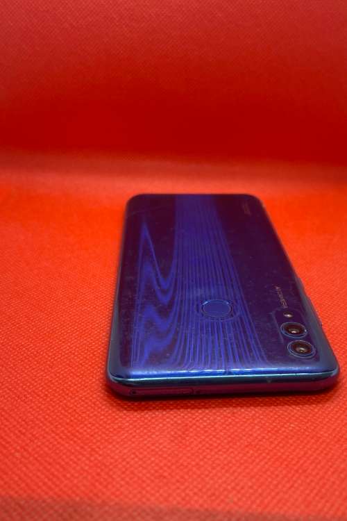 TRADE IN CLEARANCE : Honor 10 lIte 64 GB