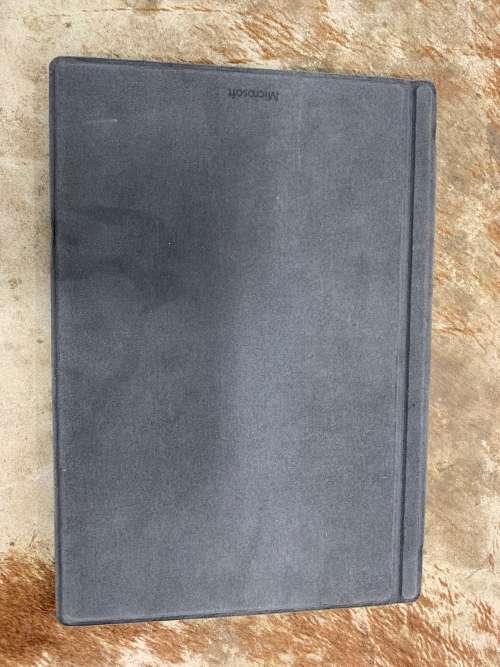 Tablet / Laptop :  MICROSOFT SURFACE PRO 4 Core i5 6th Gen 4GB RAM 128GB SSD