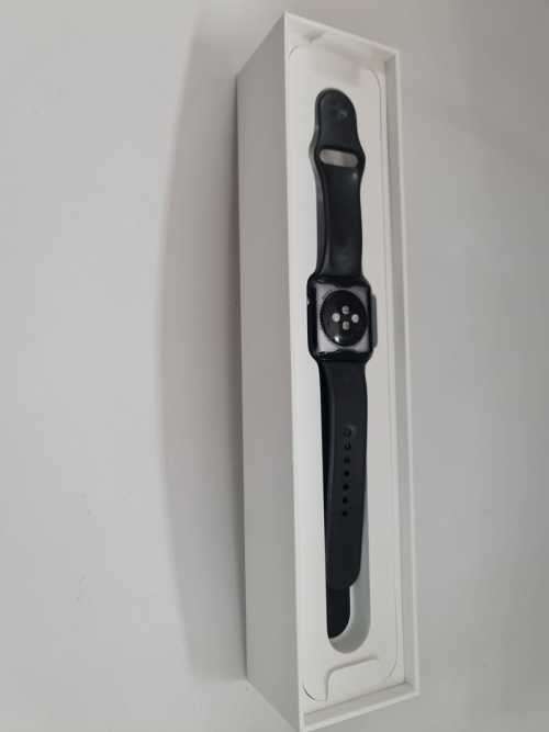 Apple Watch Series 3 42 MM  GPS Aluminum Case