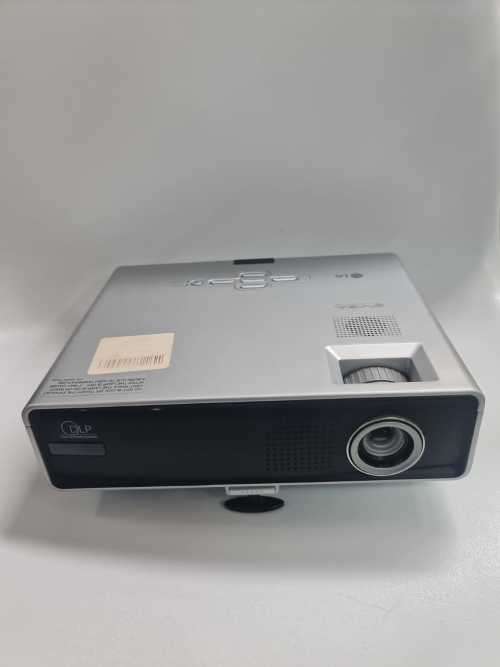 Clearance: Tablet + Projector Untested