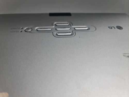 Clearance: Tablet + Projector Untested