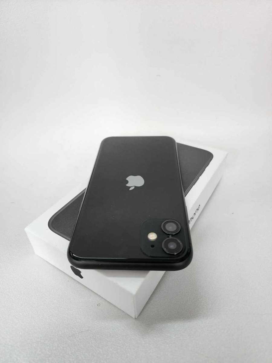 iPhone 11 128GB preowned