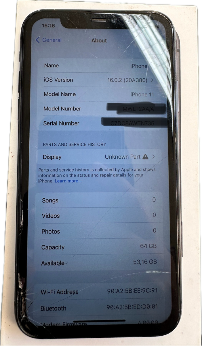 Clearance:  IPHONE 11 64GB - Cracked Screen