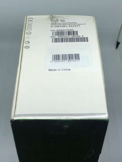 Collectors !!! Sealed Retro Smartphone  Sony Xperia X8