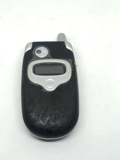 Retro flip Phone - Motorola V535 + RETRO BLUETOOTH HEADSET
