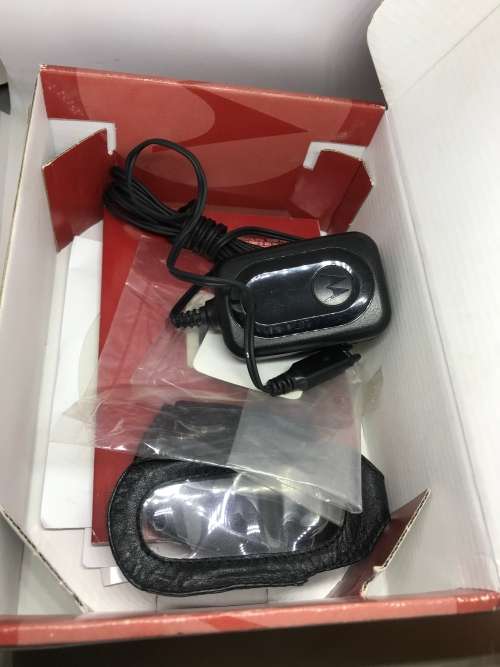 Retro flip phone - Motorola V500