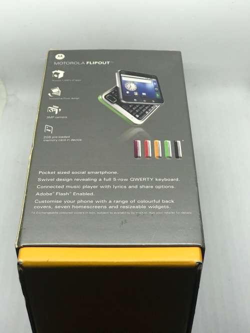 Retro Pivot Phone - Motorola FlipOut