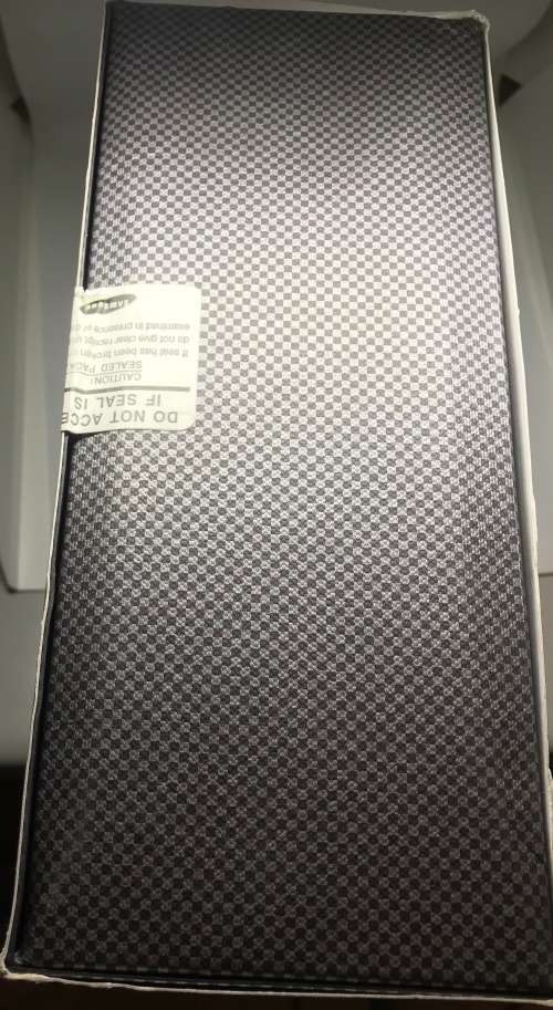 Collectors !!! BRAND NEW SEALED - Retro Phone- Samsung Omnia SGH- i1900