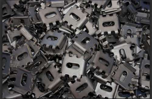 ClearVu Fence 2.1m x 2.9m width (With Pole and Accessories)