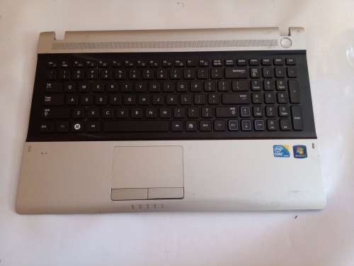 Samsung NP Series BA75 02862A Top Cover Keyboard / Palmrest / Touchpad / Speakers