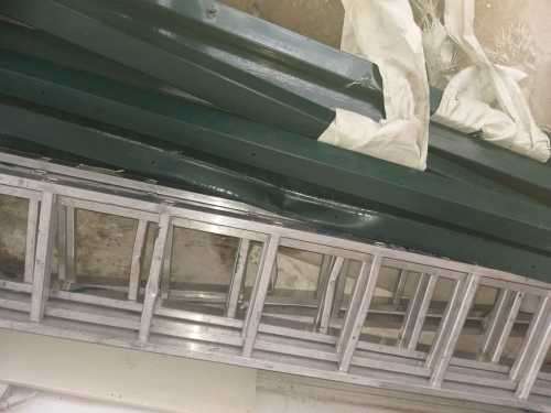 Clearvu Fence Panel with 80*80 mm pole and securing accessories