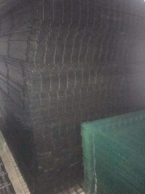 Clearvu Fence Panel with 80*80 mm pole and securing accessories